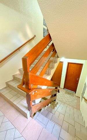 Apartamento para alugar com 52m², 3 quartos e 2 vagasEscada