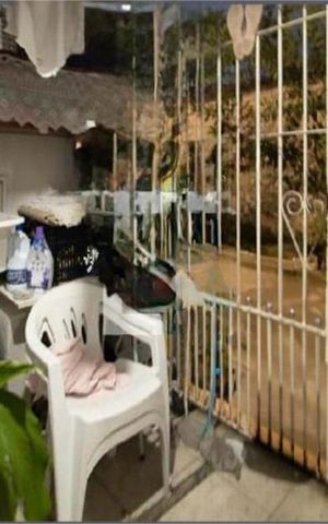 Casa de condomínio à venda com 33m², 2 quartos e sem vaga
