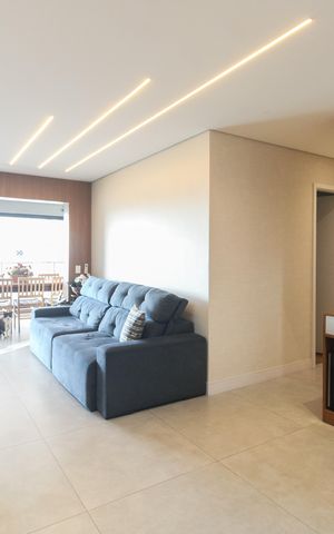Apartamento à venda com 105m², 3 quartos e 2 vagas Apartamento à venda com 105m², 3 quartos e 2 vagasSala