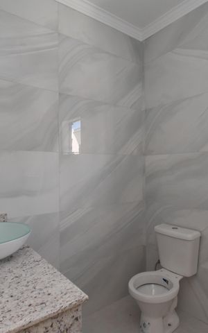 Casa à venda com 110m², 3 quartos e 2 vagasBanheiro 2