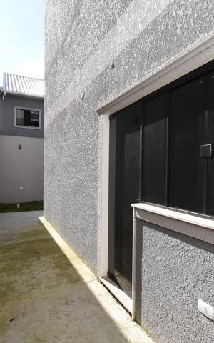 Casa à venda com 110m², 3 quartos e 2 vagasÁrea de Serviço