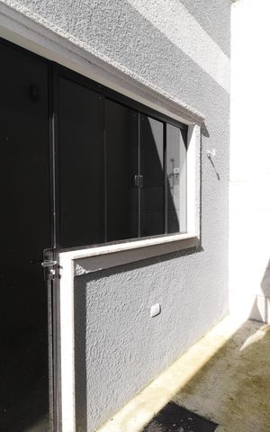 Casa à venda com 110m², 3 quartos e 2 vagasÁrea de Serviço