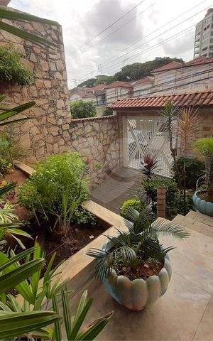 Casa à venda com 380m², 3 quartos e 2 vagas