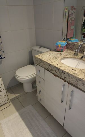 Casa de condomínio para alugar com 160m², 3 quartos e 2 vagasBanheiro Social