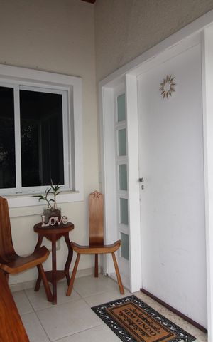 Casa de condomínio para alugar com 160m², 3 quartos e 2 vagasEntrada