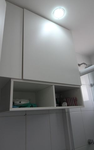 Casa de condomínio para alugar com 160m², 3 quartos e 2 vagasBanheiro de Serviço