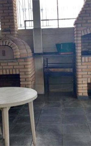 Casa à venda com 198m², 3 quartos e 3 vagas