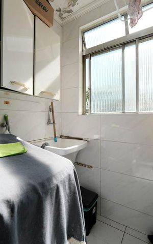 Apartamento à venda com 60m², 2 quartos e 1 vagaCozinha e Área de Serviço