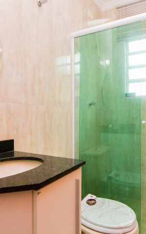 Apartamento à venda com 139m², 3 quartos e 4 vagasBanheiro do Quarto 3