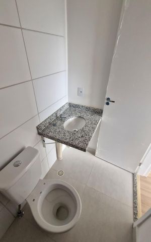 Apartamento para alugar com 48m², 2 quartos e 1 vaga Apartamento para alugar com 48m², 2 quartos e 1 vagaBanheiro