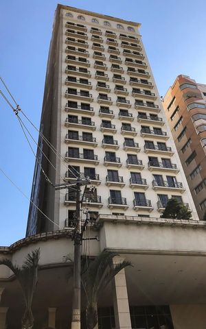 Apartamento à venda com 38m², 1 quarto e 1 vagaFachada