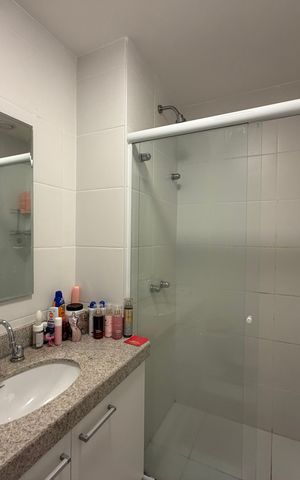 Apartamento para alugar com 77m², 2 quartos e 1 vagaBanheiro da suíte 1