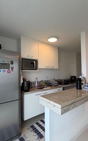 Apartamento para alugar com 77m², 2 quartos e 1 vagaCozinha