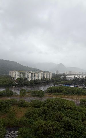 Apartamento para alugar com 77m², 2 quartos e 1 vagaSuíte 2 - Vista