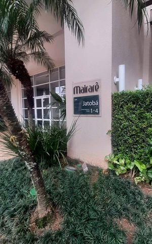 Apartamento à venda com 171m², 3 quartos e 3 vagas Apartamento à venda com 171m², 3 quartos e 3 vagasFachada e portaria