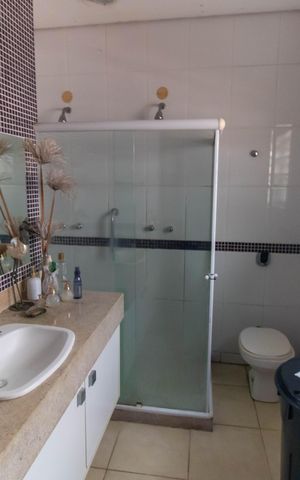 Casa à venda com 70m², 2 quartos e 1 vaga Casa à venda com 70m², 2 quartos e 1 vagaBanheiro da Suíte