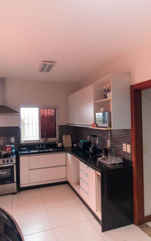 Casa à venda com 70m², 2 quartos e 1 vaga Casa à venda com 70m², 2 quartos e 1 vagaCozinha