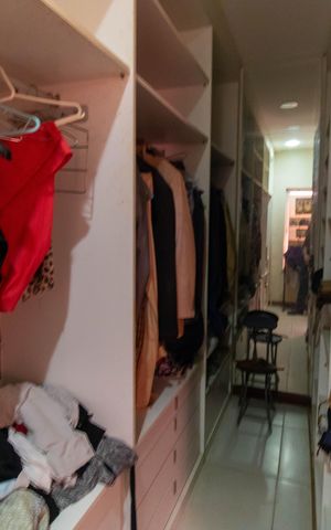 Casa à venda com 70m², 2 quartos e 1 vaga Casa à venda com 70m², 2 quartos e 1 vagaCloset da suíte