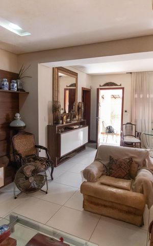 Casa à venda com 70m², 2 quartos e 1 vaga Casa à venda com 70m², 2 quartos e 1 vagaSala