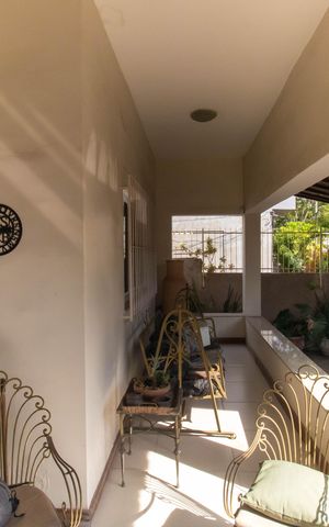 Casa à venda com 70m², 2 quartos e 1 vaga Casa à venda com 70m², 2 quartos e 1 vagaVaranda da Sala