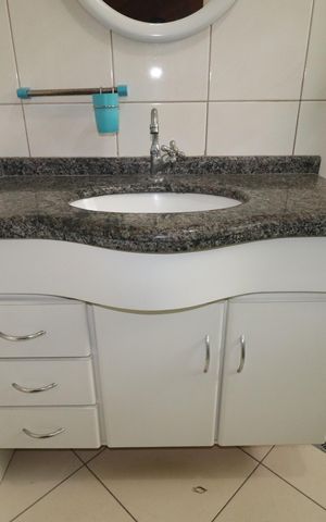 Casa à venda com 173m², 3 quartos e 3 vagasBanheiro 2