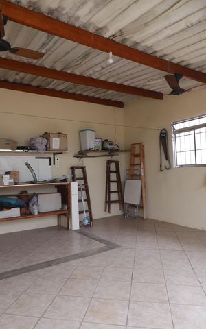 Casa à venda com 173m², 3 quartos e 3 vagasTerraço