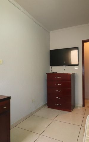 Casa à venda com 173m², 3 quartos e 3 vagasQuarto 2
