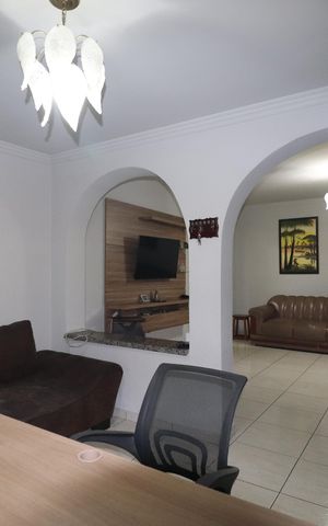 Casa à venda com 173m², 3 quartos e 3 vagasEscritório