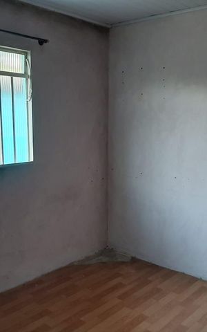 Casa à venda com 560m², 3 quartos e 2 vagas Casa à venda com 560m², 3 quartos e 2 vagasQuarto 2