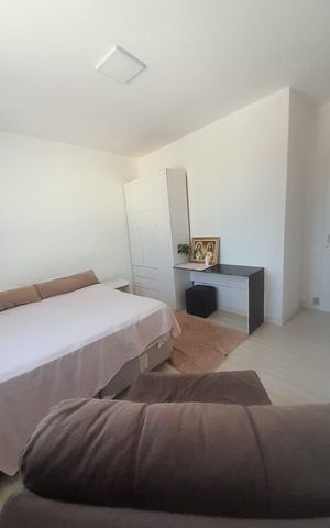 Apartamento para alugar com 85m², 5 quartos e sem vaga Apartamento para alugar com 85m², 5 quartos e sem vagaQuarto 1
