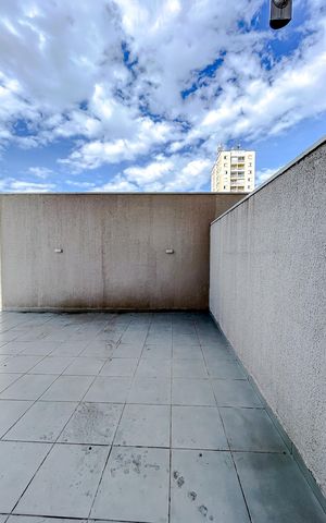 Apartamento para alugar com 116m², 2 quartos e 1 vagaÁrea de Serviço