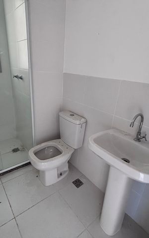 Apartamento à venda com 104m², 3 quartos e 1 vaga Apartamento à venda com 104m², 3 quartos e 1 vagaBanheiro do Quarto 2