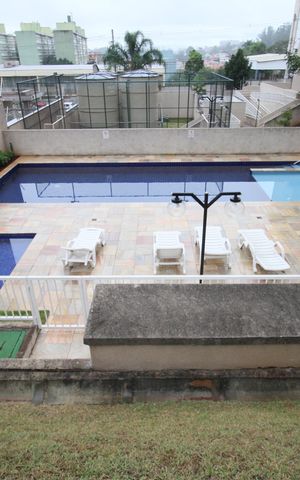 Apartamento à venda com 37m², 2 quartos e sem vagaÁrea comum - Piscina