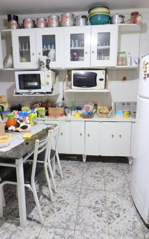 Casa à venda com 400m², 5 quartos e 6 vagasCozinha