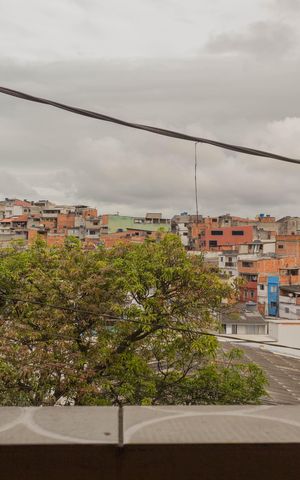 Casa à venda com 118m², 4 quartos e sem vaga Casa à venda com 118m², 4 quartos e sem vagaVaranda
