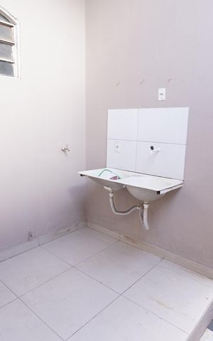 Casa à venda com 100m², 3 quartos e 3 vagas