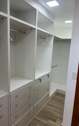 Casa para alugar com 525m², 3 quartos e 8 vagas