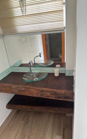 Casa para alugar com 525m², 3 quartos e 8 vagas