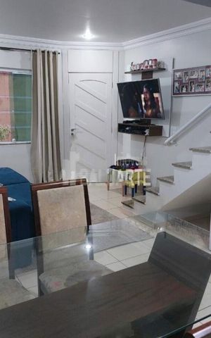 Casa à venda com 70m², 2 quartos e 2 vagas