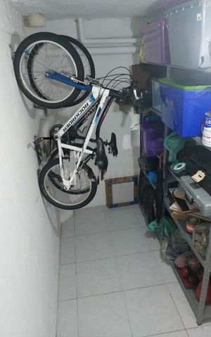 Casa à venda com 70m², 2 quartos e 2 vagas