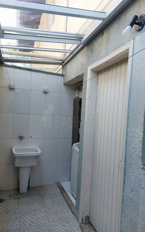 Casa à venda com 70m², 2 quartos e 2 vagas