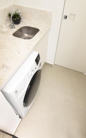 Apartamento à venda com 120m², 2 quartos e 2 vagasÁrea de Serviço