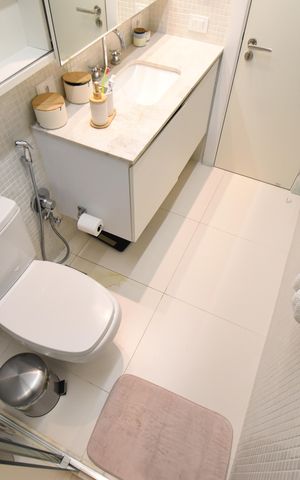 Apartamento à venda com 120m², 2 quartos e 2 vagasBanheiro da Suíte