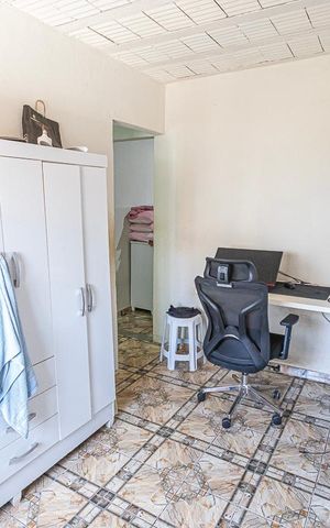 Casa à venda com 149m², 3 quartos e 3 vagas Casa à venda com 149m², 3 quartos e 3 vagasQuarto 3 ( Casa 03)