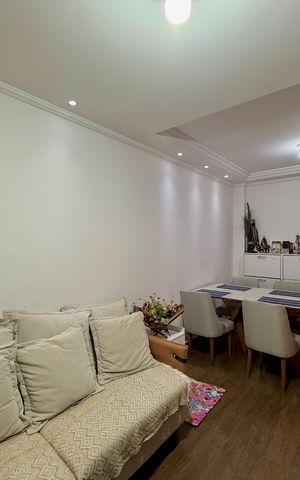 Apartamento à venda com 77m², 3 quartos e 1 vaga Apartamento à venda com 77m², 3 quartos e 1 vagaSala
