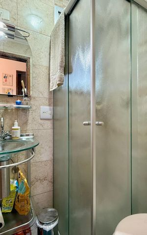 Apartamento à venda com 77m², 3 quartos e 1 vaga Apartamento à venda com 77m², 3 quartos e 1 vagaBanheiro 2