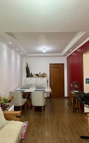 Apartamento à venda com 77m², 3 quartos e 1 vaga Apartamento à venda com 77m², 3 quartos e 1 vagaSala