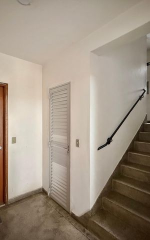 Apartamento à venda com 77m², 3 quartos e 1 vaga Apartamento à venda com 77m², 3 quartos e 1 vagaHall Apartamento