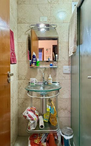 Apartamento à venda com 77m², 3 quartos e 1 vaga Apartamento à venda com 77m², 3 quartos e 1 vagaBanheiro 2