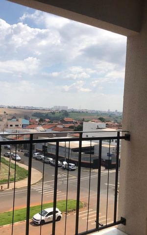Apartamento para alugar com 108m², 3 quartos e 1 vaga Apartamento para alugar com 108m², 3 quartos e 1 vagaVaranda